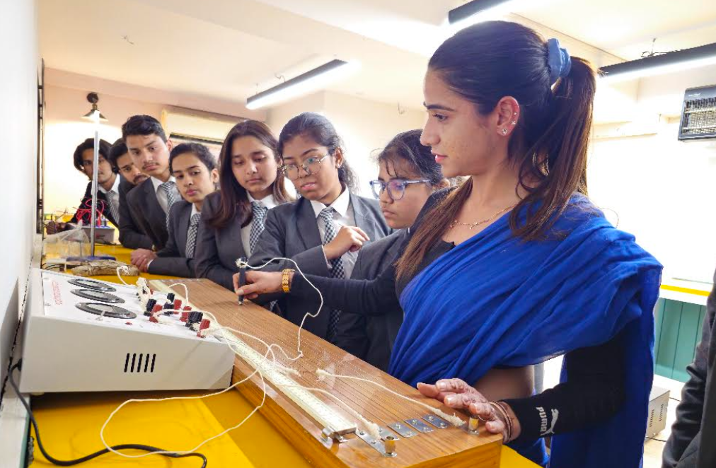 Physics Laboratory